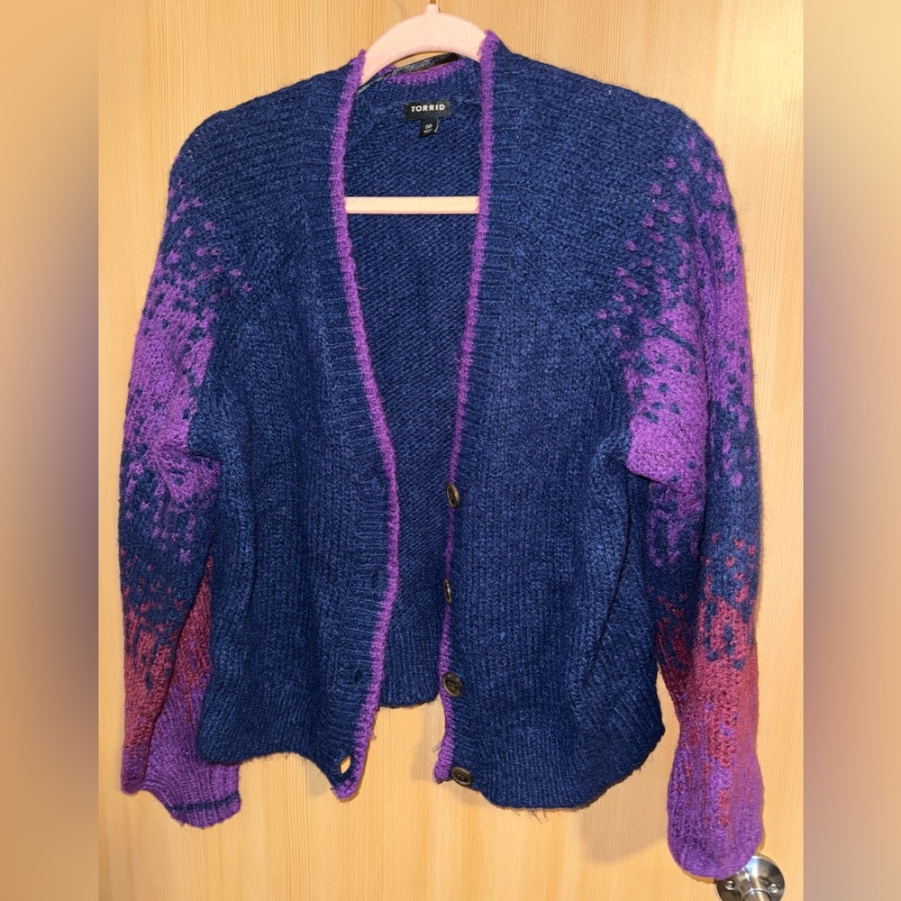 Torrid Women's V-Neck Chunky Sweater